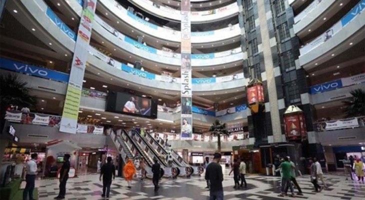 রাত ৮টার মধ্যে বন্ধ হবে দোকান-শপিংমল